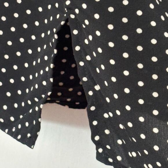 Notations XL black & white dot 2 pocket adjustable sleeve blouse - Picture 7 of 10